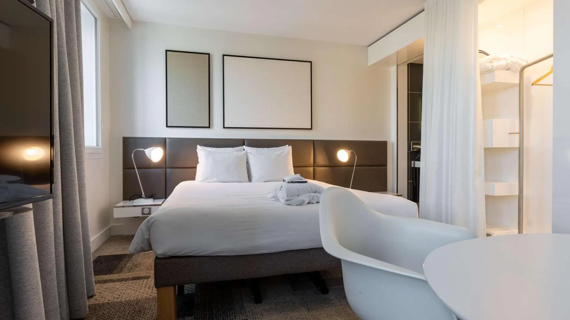 Novotel Suites Paris Expo Porte De Versailles France