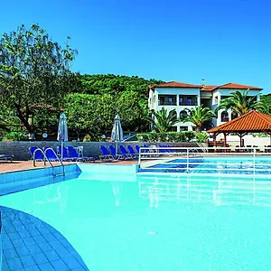 https://xenios-theoxenia-hotel.hotelschalkidiki.net