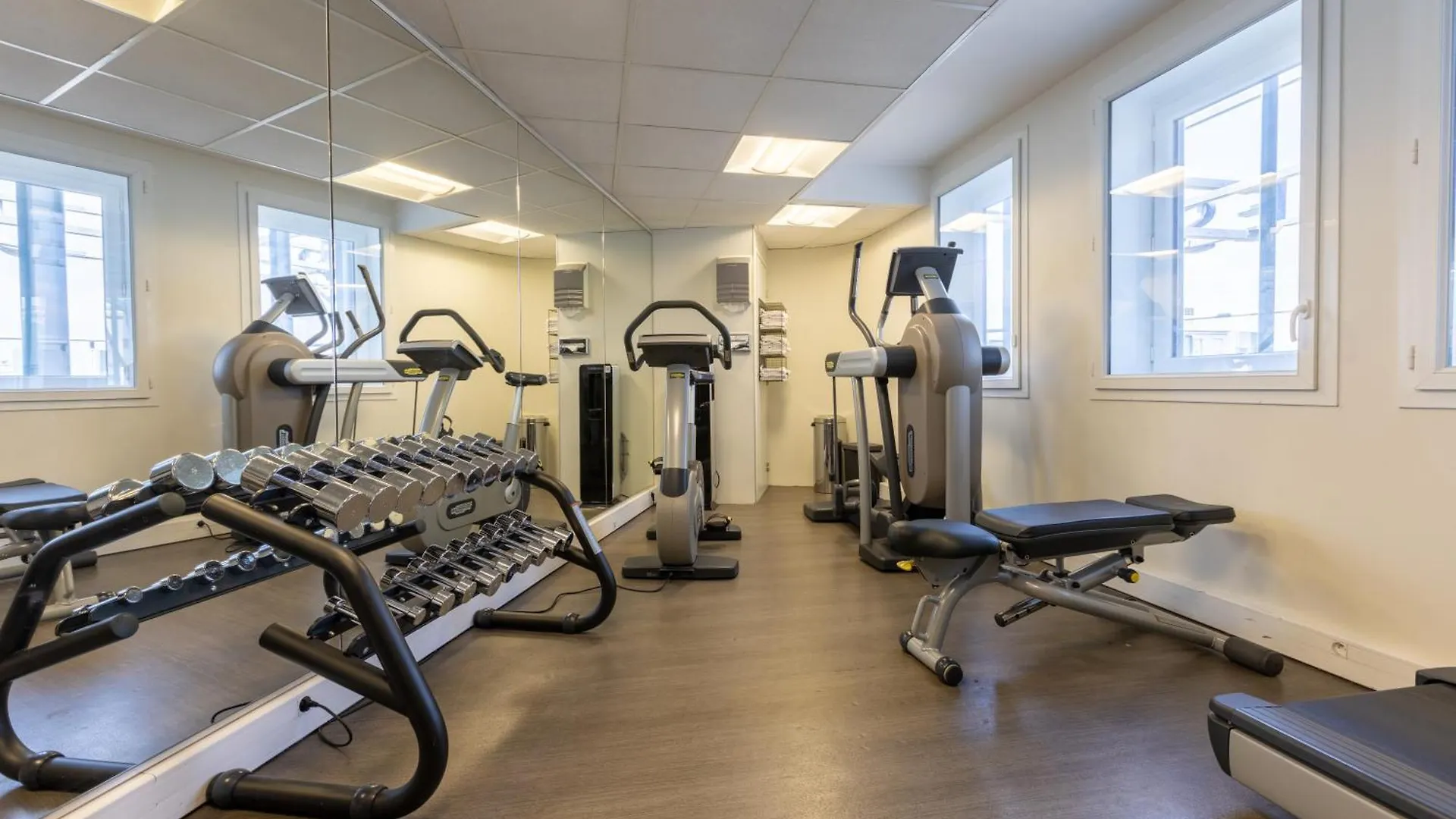 Szálloda Novotel Suites Paris Expo Porte De Versailles